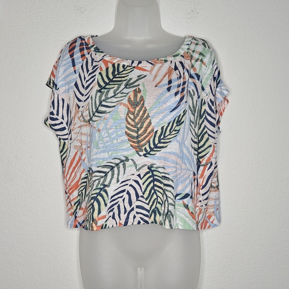Tahari 100% Linen Tropical Print Short Sleeve Boxy Crop Tee